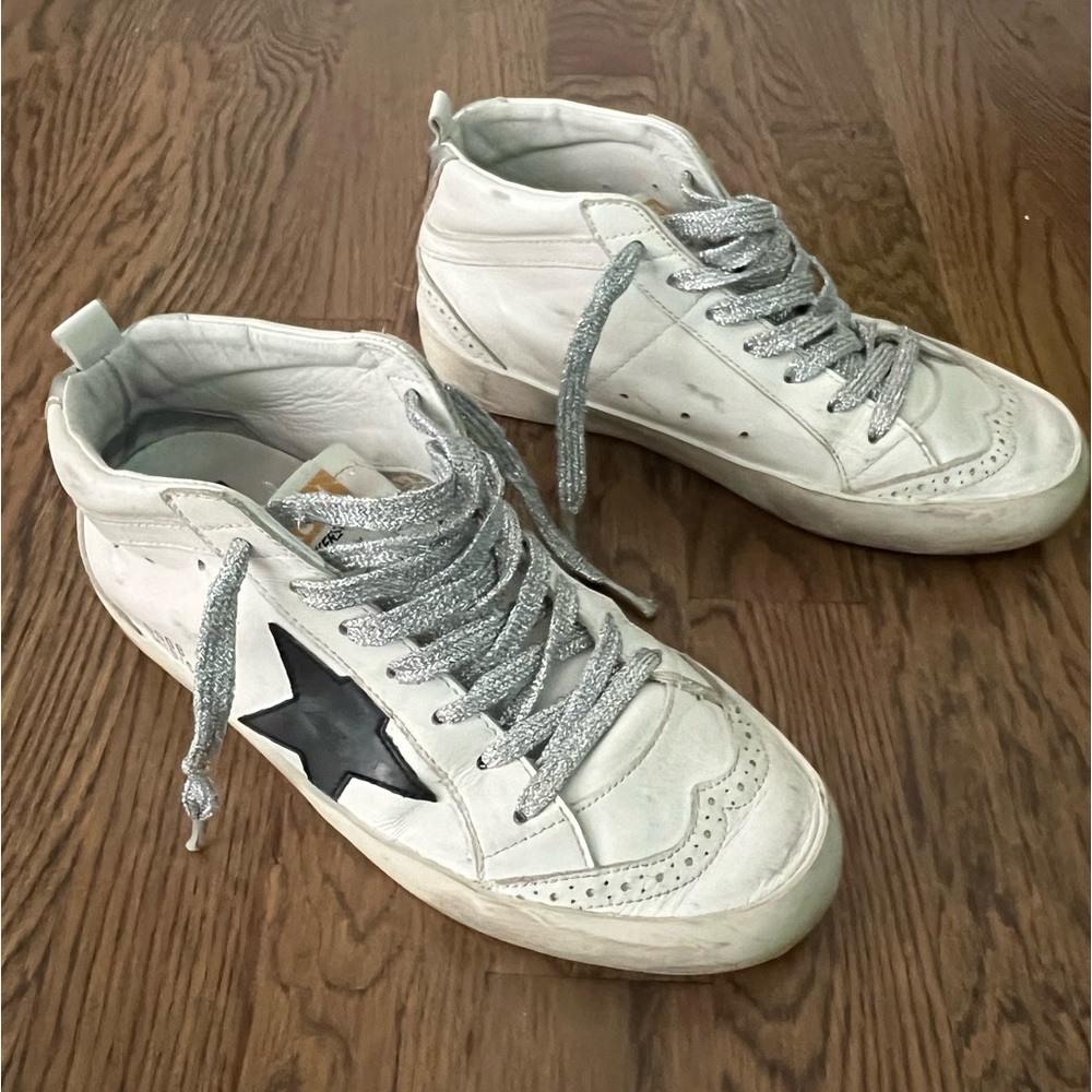 Golden goose